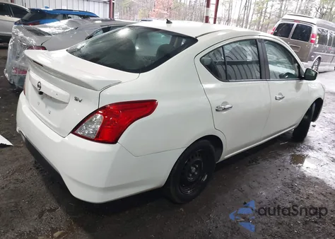2016 Nissan Versa 1.6 S/1.6 S+/1.6 Sl/1.6 Sv z USA, uszkodzony, nr VIN 3N1CN7AP7GL857581